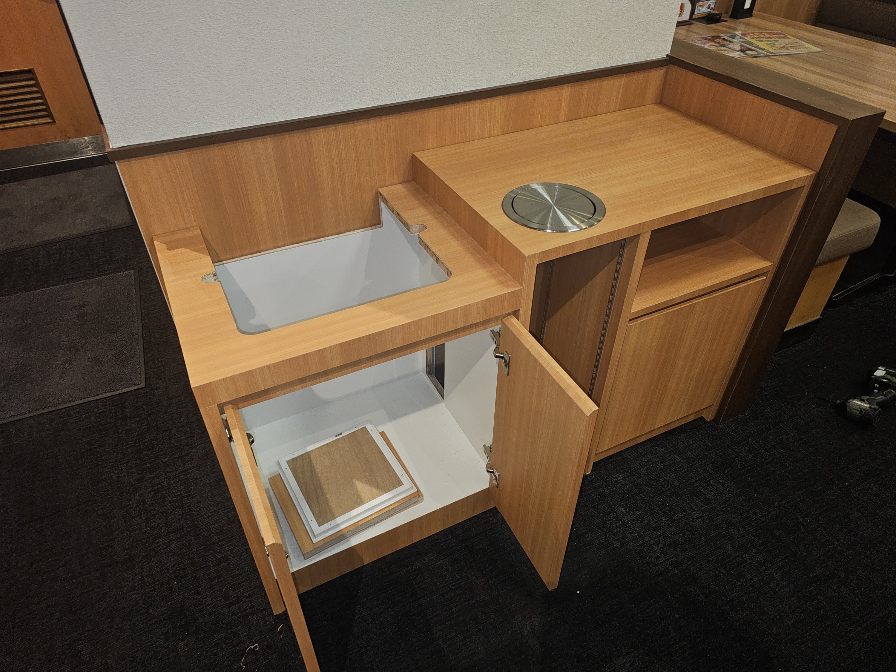 千葉柏松ヶ崎の飲食店手洗い家具交換で手洗い器交換工事